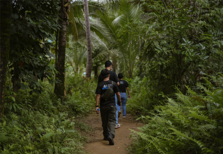 A joint-project to improve clean water access for a community of 1,000+ through gravity-fed filters and school handwashing stations.